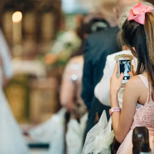 Jak ubrać nastolatkę na wesele?