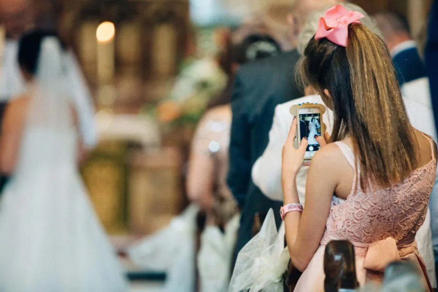 Jak ubrać nastolatkę na wesele?