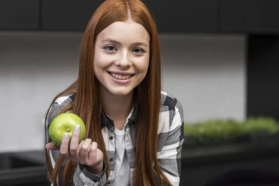 Zdrowa i zbilansowana dieta dla nastolatków – porady i wskazówki
